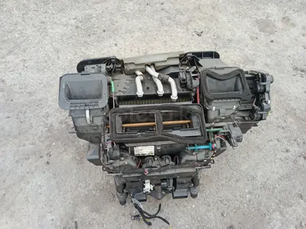 БМВ е 65 печка в сборе за 55 000 тг. в Алматы