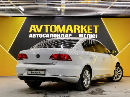 Volkswagen Passat 2011 года за 6 050 000 тг. в Астана – фото 5