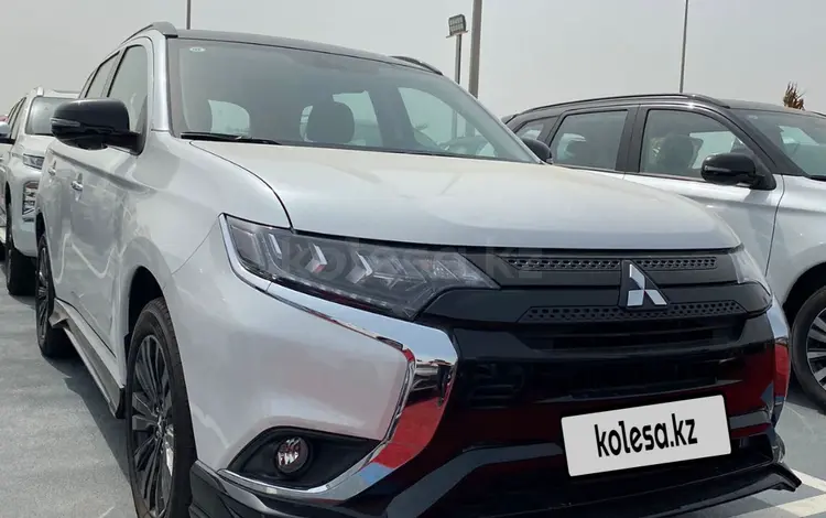 Mitsubishi Outlander 2022 года за 6 500 000 тг. в Актау