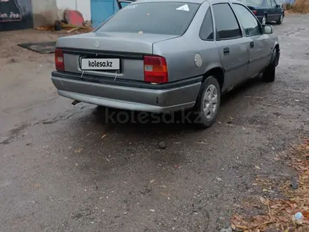 Opel Vectra 1993 года за 1 380 000 тг. в Караганда – фото 5