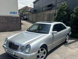 Mercedes-Benz E 320 2001 года за 6 100 000 тг. в Алматы