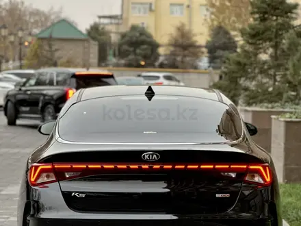 Kia K5 2021 годаүшін12 700 000 тг. в Алматы – фото 8
