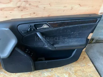Дверные карты на Mercedes w211 за 40 000 тг. в Шымкент – фото 18