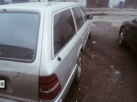 Mercedes-Benz E 230 1987 года за 600 000 тг. в Талдыкорган – фото 7