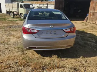 Hyundai Sonata, 2012