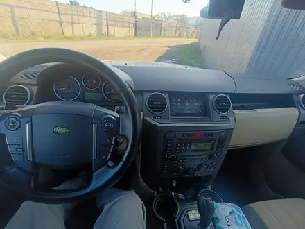 Land Rover Discovery 2005 года за 9 300 000 тг. в Алматы – фото 2