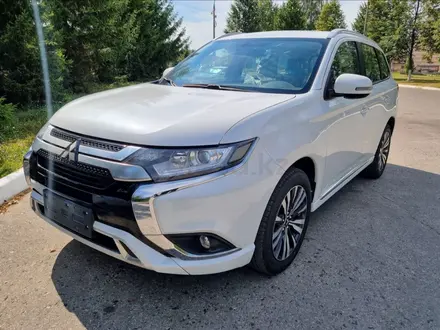 Mitsubishi Outlander 2023 года за 11 350 000 тг. в Астана