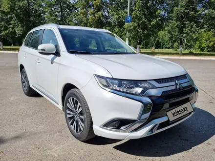 Mitsubishi Outlander 2023 года за 11 350 000 тг. в Астана – фото 9