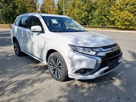 Mitsubishi Outlander 2023 года за 11 350 000 тг. в Астана – фото 10