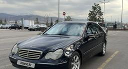 Mercedes-Benz C 240 2000 года за 2 000 000 тг. в Алматы
