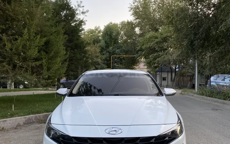 Hyundai Elantra 2022 года за 8 150 000 тг. в Шымкент