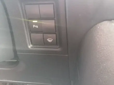 Toyota Land Cruiser Prado 2021 года за 25 700 000 тг. в Астана – фото 17