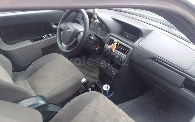 ВАЗ (Lada) Priora 2172 2011 года за 1 000 000 тг. в Алматы