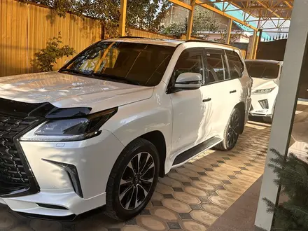 Lexus LX 570 2021 годаүшін70 000 000 тг. в Алматы – фото 2