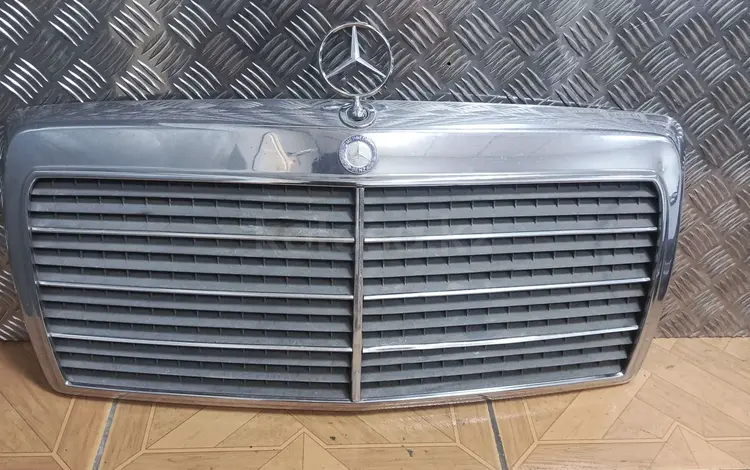 Облицовка mercedes 124 за 25 555 тг. в Шымкент