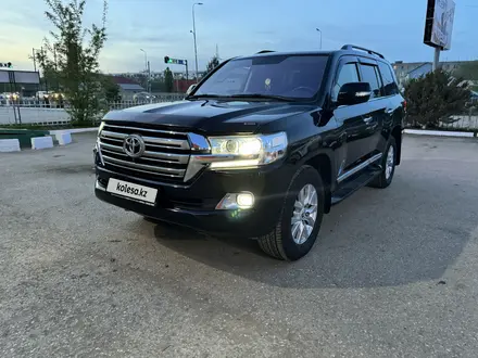 Toyota Land Cruiser 2017 года за 34 000 000 тг. в Актобе – фото 3