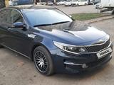 Kia K5 2015 года за 9 000 000 тг. в Астана – фото 2