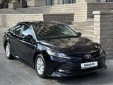 Toyota Camry 2020 годаүшін13 500 000 тг. в Шымкент – фото 2