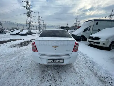 Chevrolet Cobalt 2022 года за 5 392 000 тг. в Алматы – фото 2