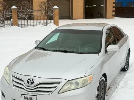 Toyota Camry 2010 года за 5 000 000 тг. в Актобе – фото 11