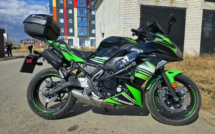 Kawasaki  Ninja 650 2017 года за 3 700 000 тг. в Уральск