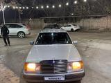 Mercedes-Benz E 230 1990 годаfor1 500 000 тг. в Шымкент