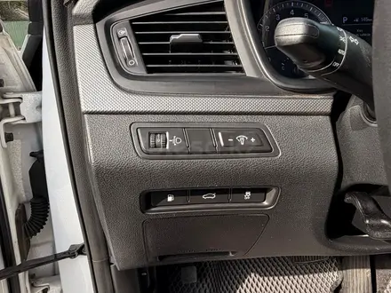 Hyundai Sonata 2018 года за 7 800 000 тг. в Алматы – фото 10