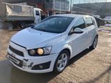 Chevrolet Aveo 2013 года за 3 550 000 тг. в Алматы – фото 3