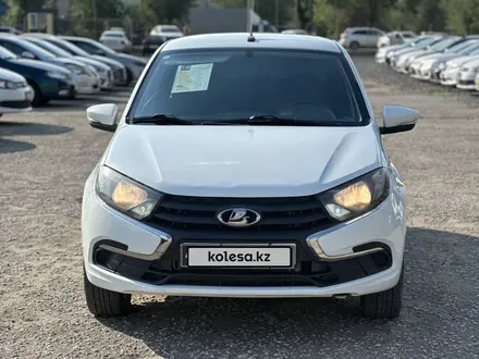 ВАЗ (Lada) Granta 2190 2020 года за 4 500 000 тг. в Актобе – фото 2