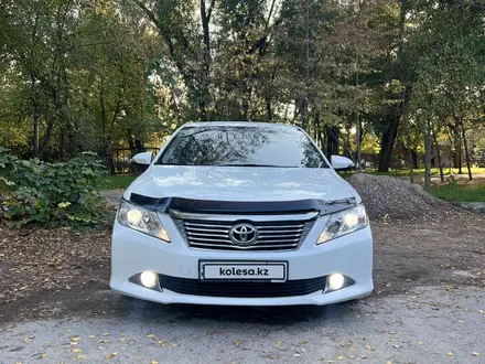 Toyota Camry 2014 года за 8 600 000 тг. в Алматы