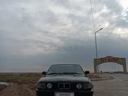 BMW 520 1992 года за 1 950 000 тг. в Шу – фото 2