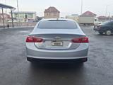 Chevrolet Malibu 2017 года за 3 000 000 тг. в Шымкент – фото 2