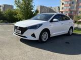 Hyundai Accent 2021 года за 7 500 000 тг. в Астана – фото 2