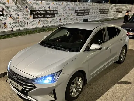 Hyundai Elantra 2019 года за 7 300 000 тг. в Алматы – фото 17