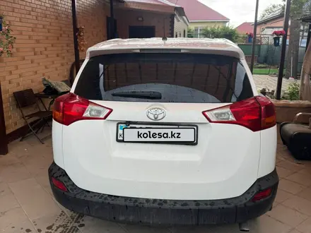 Toyota RAV4 2014 года за 8 100 000 тг. в Актобе – фото 2