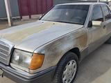 Mercedes-Benz E 200 1993 годаfor1 000 000 тг. в Кызылорда