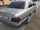 Mercedes-Benz E 200 1993 годаfor1 000 000 тг. в Кызылорда – фото 4