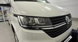 Volkswagen Transporter 2021 годаfor26 700 000 тг. в Костанай