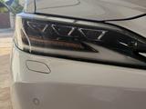 Lexus ES 250 2019 года за 15 600 000 тг. в Шымкент – фото 3