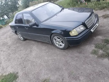 Mercedes-Benz C 200 1996 года за 1 800 000 тг. в Караганда – фото 6