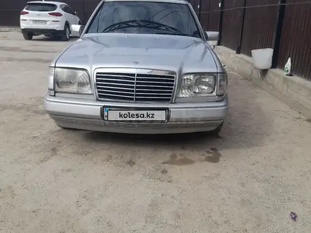 Mercedes-Benz E 280 1994 года за 1 600 000 тг. в Туркестан
