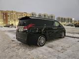 Toyota Alphard 2016 годаfor30 000 000 тг. в Астана – фото 3