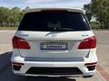 Mercedes-Benz GL 550 2012 года за 18 000 000 тг. в Астана – фото 2