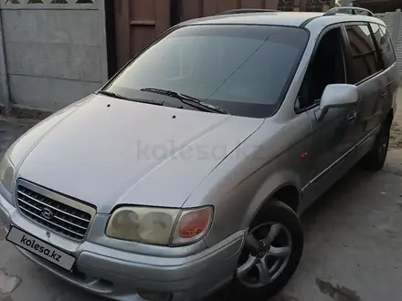 Hyundai Trajet 2001 года за 2 360 000 тг. в Тараз