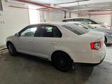 Volkswagen Jetta 2010 годаfor3 500 000 тг. в Астана – фото 5