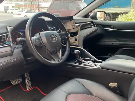 Toyota Camry 2021 года за 13 500 000 тг. в Астана – фото 18