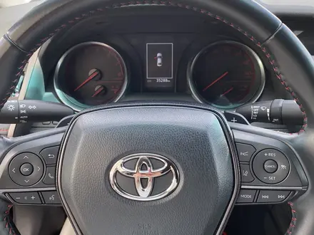 Toyota Camry 2021 года за 13 500 000 тг. в Астана – фото 9