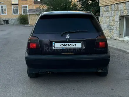 Volkswagen Golf 1993 года за 1 000 000 тг. в Костанай – фото 3