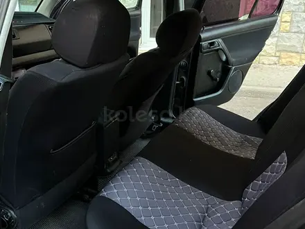 Volkswagen Golf 1993 года за 1 000 000 тг. в Костанай – фото 6