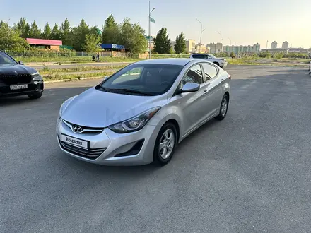 Hyundai Elantra 2015 года за 6 000 000 тг. в Уральск – фото 2